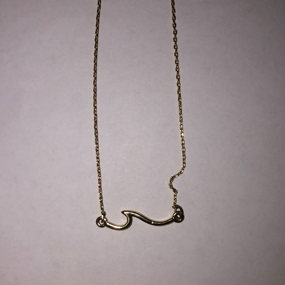 “Gold” wave necklace
